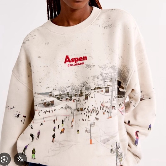 Abercrombie & Fitch Tops - Abercrombie & Fitch Cream Graphic Sweatshirt